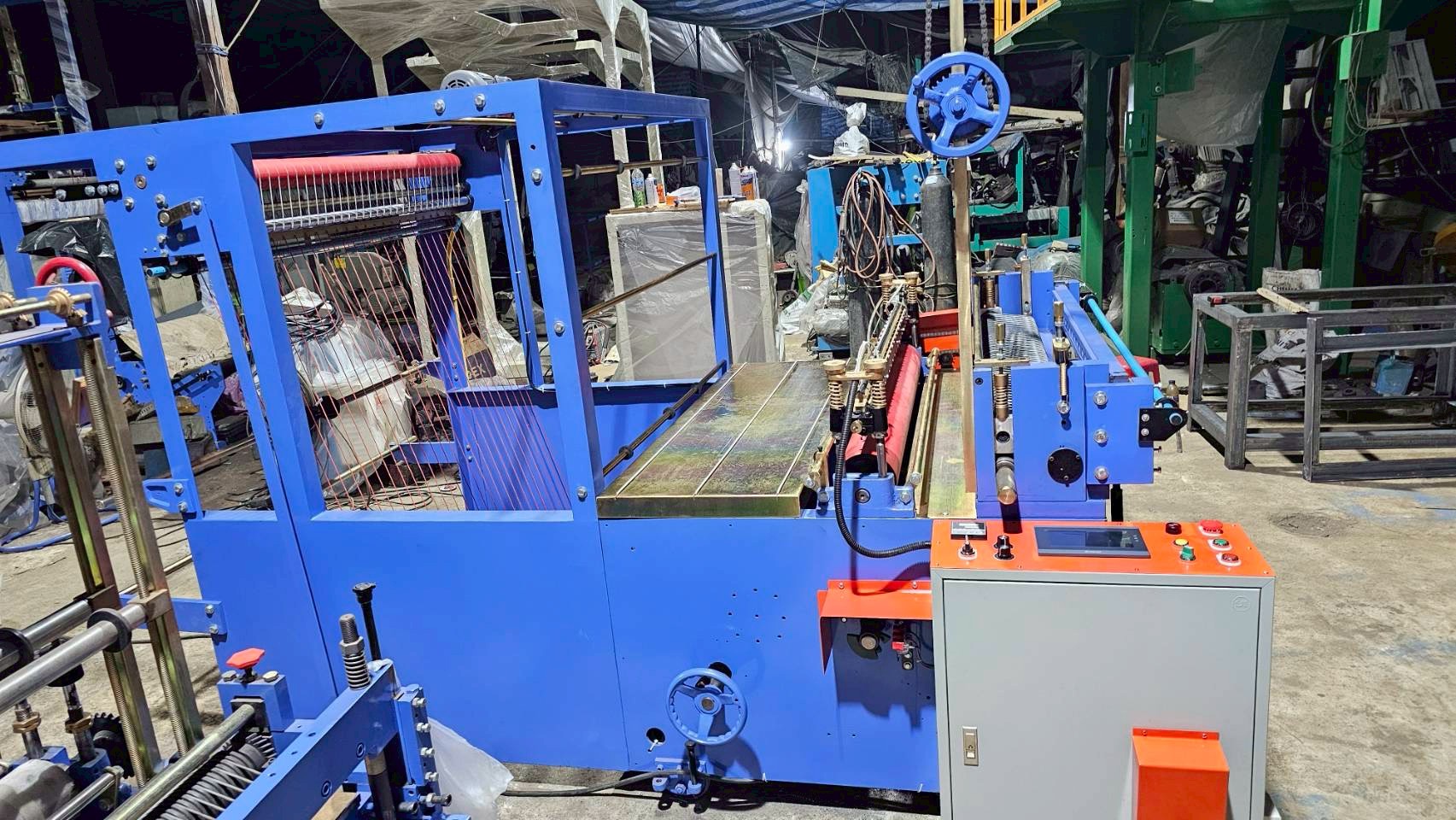 LINE_ALBUM_ภาพถุงขยะและถุงมือ_260209_24